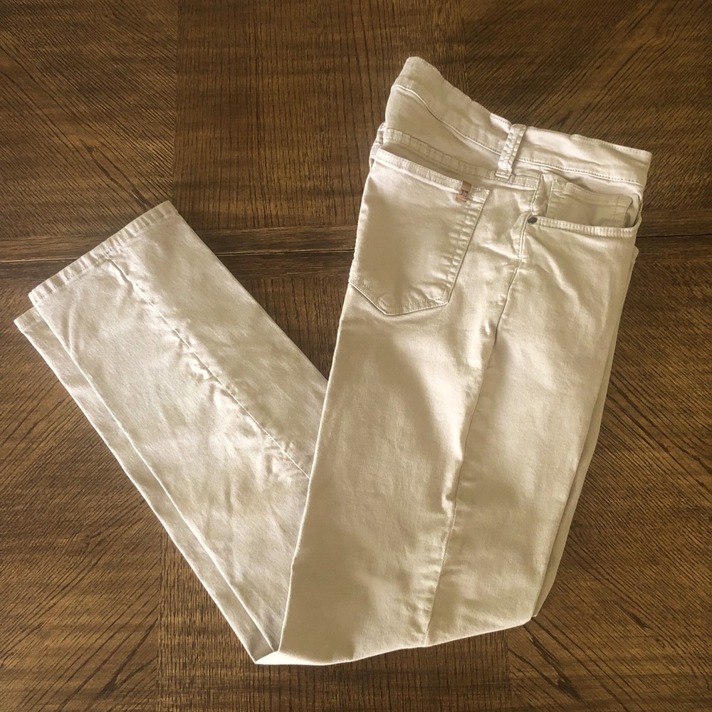 Mens (The Asher) Joe’s Jeans.